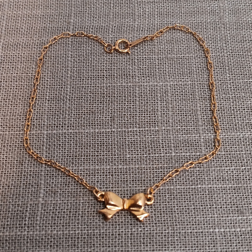 Avon Gold Tone Bow Ankle Bracelet Vintage 1980s